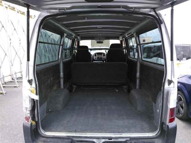 NISSAN CARAVAN VAN 2009