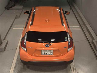 TOYOTA AQUA 2015