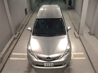 TOYOTA PRIUS ALPHA 2012
