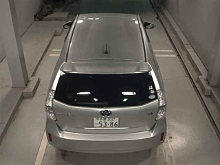 TOYOTA PRIUS ALPHA 2012