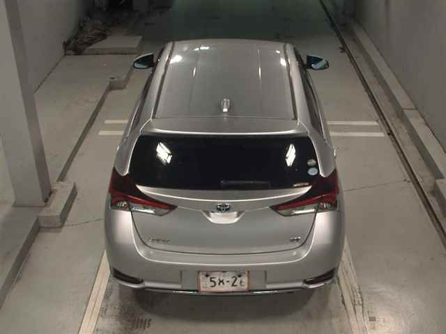 TOYOTA AURIS 2016