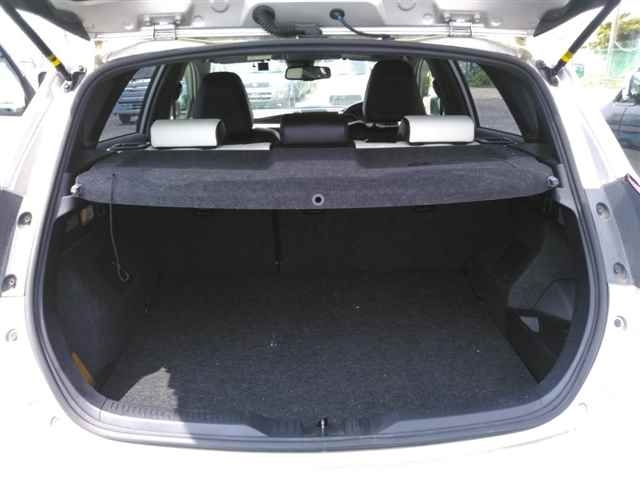 TOYOTA AURIS 2016
