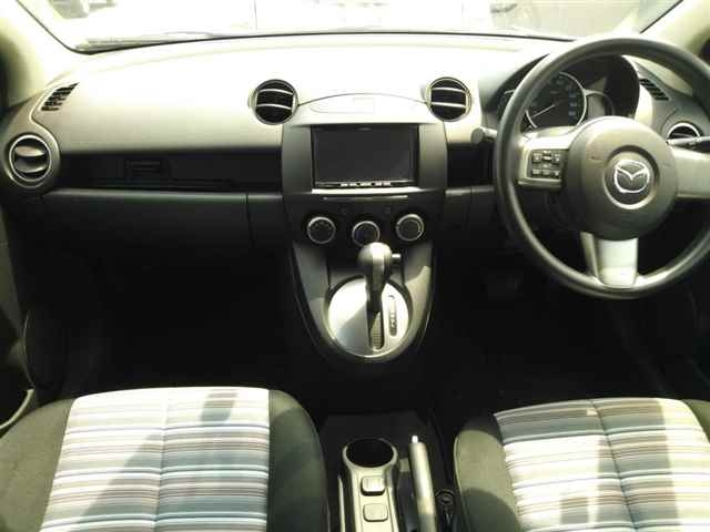 MAZDA DEMIO 2012