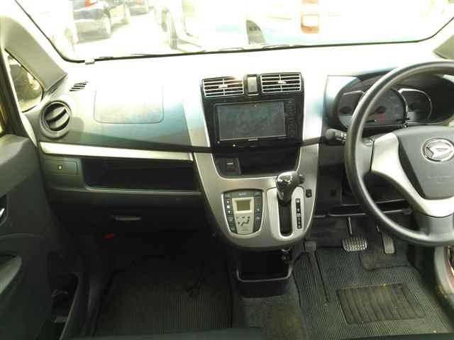 DAIHATSU MOVE 2014