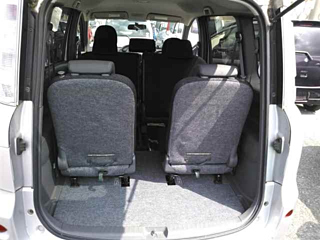 TOYOTA SIENTA 2012