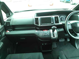HONDA STEP WAGON 2010