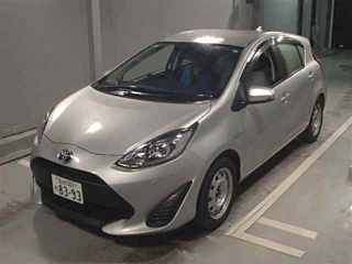 TOYOTA AQUA 2018