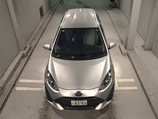TOYOTA AQUA 2018