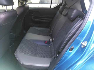 TOYOTA AQUA 2016