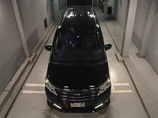 TOYOTA NOAH 2016