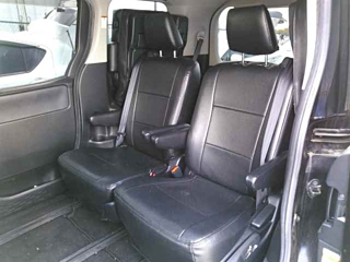 TOYOTA NOAH 2016