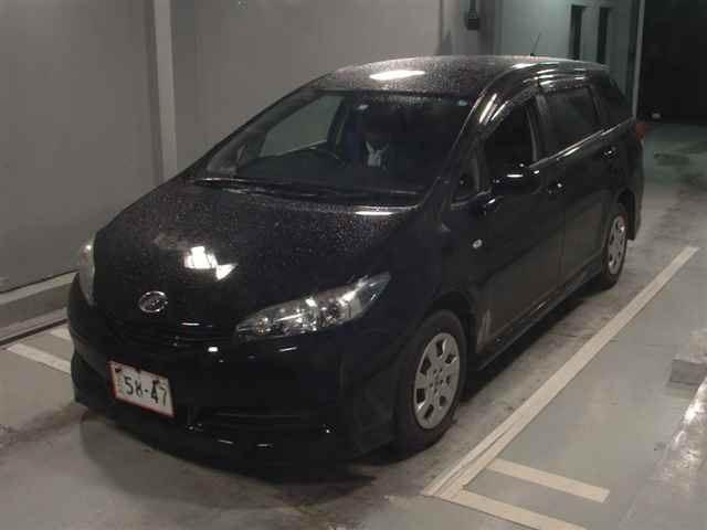 TOYOTA WISH 2011