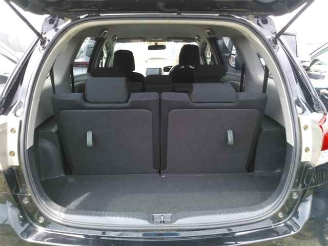 TOYOTA WISH 2011