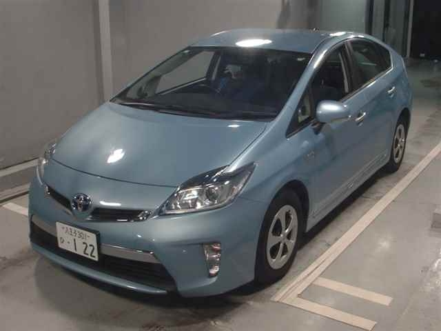 TOYOTA PRIUS PHV 2013
