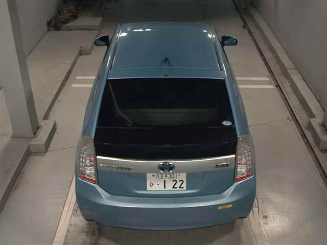 TOYOTA PRIUS PHV 2013