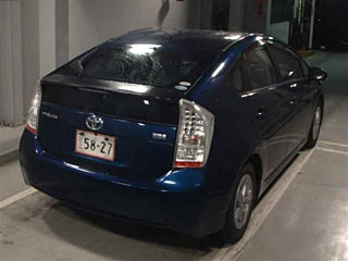 TOYOTA PRIUS 2010