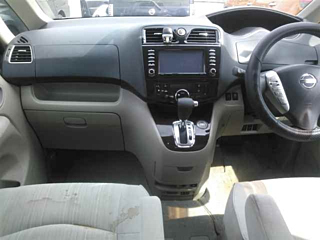 NISSAN SERENA 2011