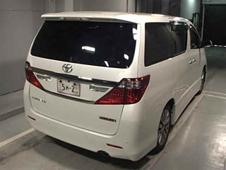 TOYOTA ALPHARD 2014