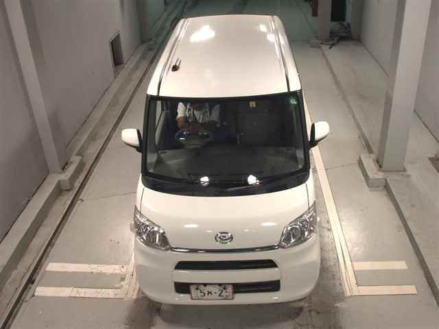DAIHATSU TANTO 2018