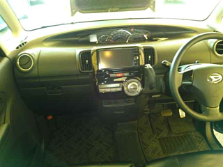 DAIHATSU TANTO 2010