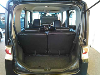 DAIHATSU TANTO 2010