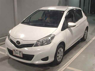TOYOTA VITZ 2012