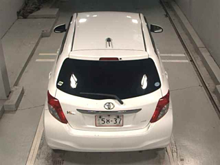 TOYOTA VITZ 2012