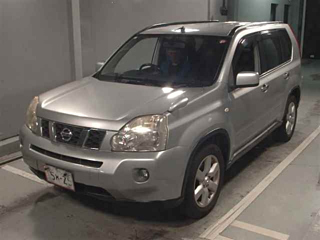 NISSAN X-TRAIL 2010