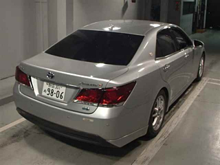 TOYOTA CROWN 2013