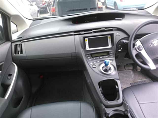 TOYOTA PRIUS 2011