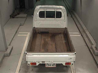 SUZUKI CARRY TRUCK 2010