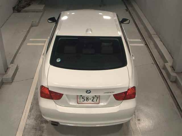BMW 3 SERIES 2010