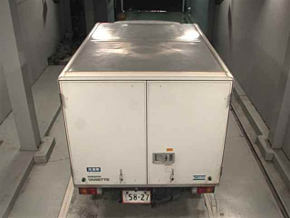 NISSAN VANETTE TRUCK 2009