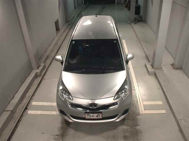 TOYOTA RACTIS 2014