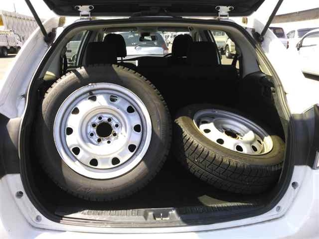 TOYOTA COROLLA FIELDER 2017