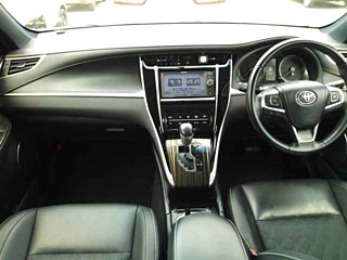 TOYOTA HARRIER 2014