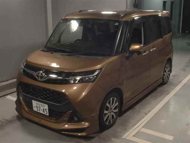TOYOTA TANK 2017