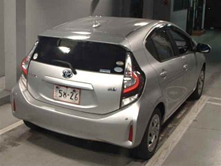 TOYOTA AQUA 2020