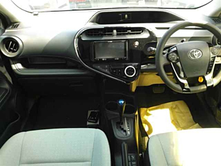 TOYOTA AQUA 2020