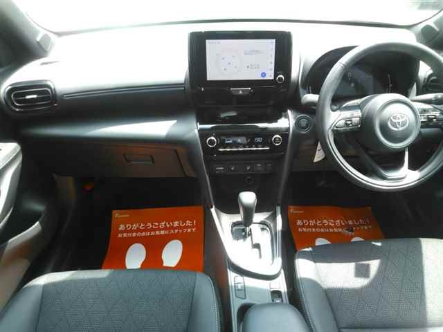 TOYOTA YARIS CROSS 2024