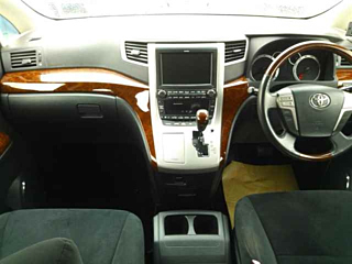 TOYOTA VELLFIRE 2010