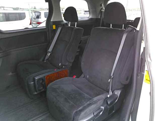 TOYOTA VELLFIRE 2010
