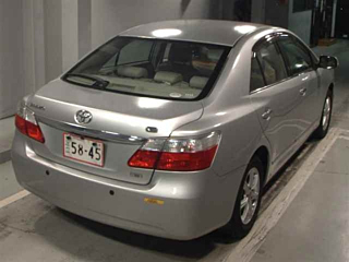 TOYOTA PREMIO 2010