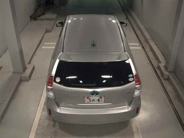 TOYOTA PRIUS ALPHA 2019