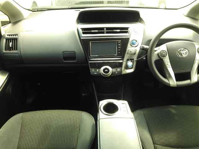 TOYOTA PRIUS ALPHA 2019