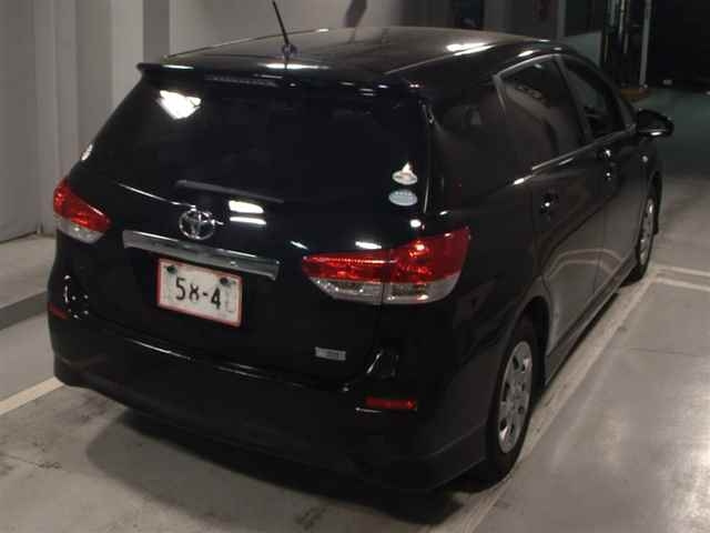 TOYOTA WISH 2010