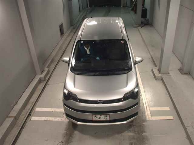 TOYOTA SPADE 2014