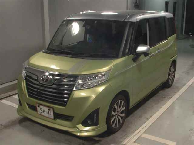 TOYOTA ROOMY 2016