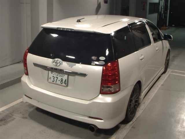 TOYOTA WISH 2008