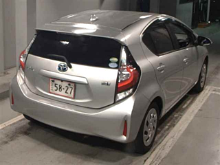 TOYOTA AQUA 2018